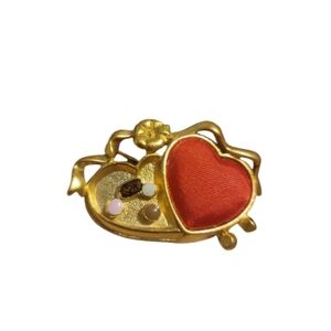 DANECRAFT Chic Gold and Red Heart Brooch with Candy Romance Core Lovecore